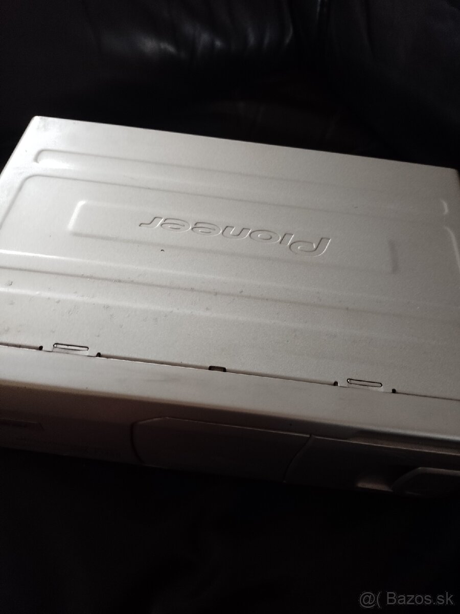 Pioneer menič na 12 CD. - 3
