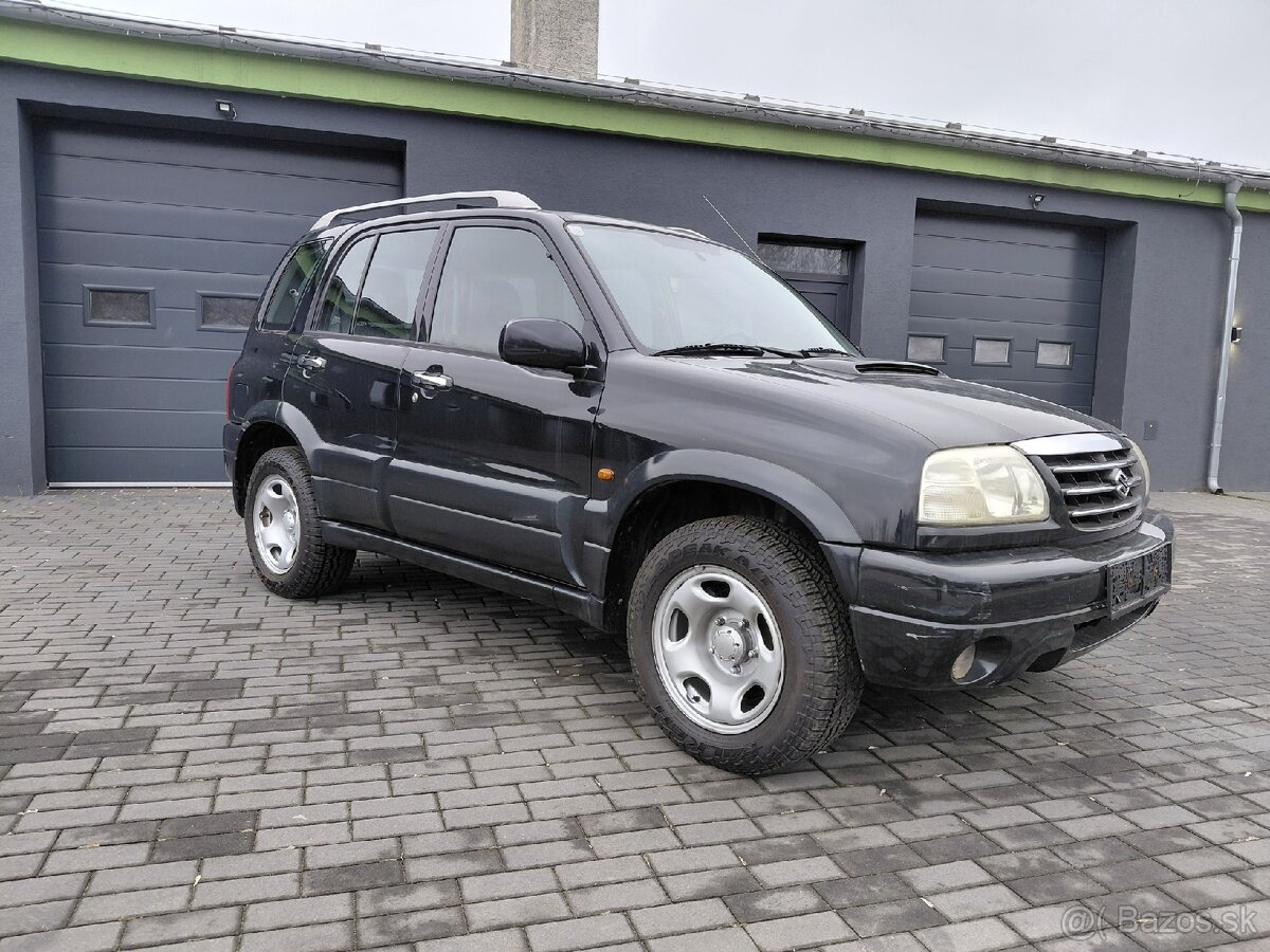 Suzuki Grand Vitara 2.0 D - 3
