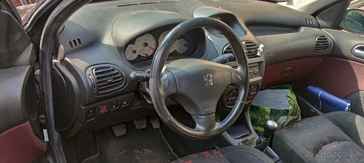 Peugeot 206 SW 1,6 benzín - 3