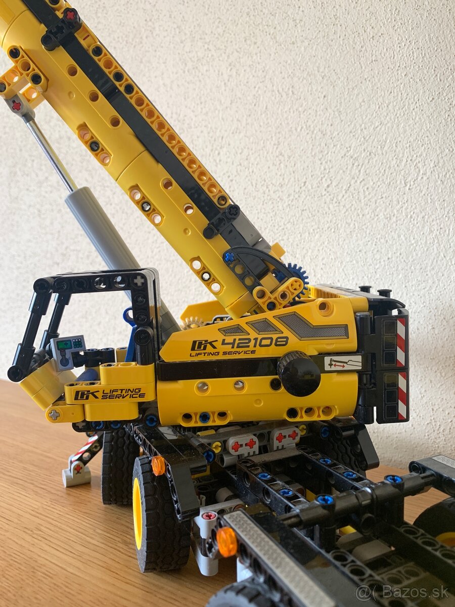 Lego technic Mobilný Žeriav - 3