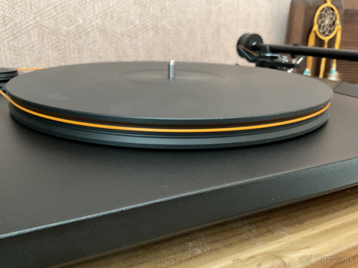 predám gramofón MoFi studio deck - 3