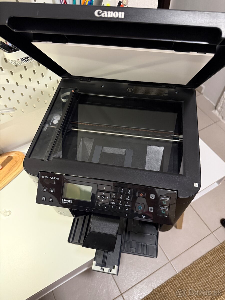 Canon i-SENSYS MF232w - 3