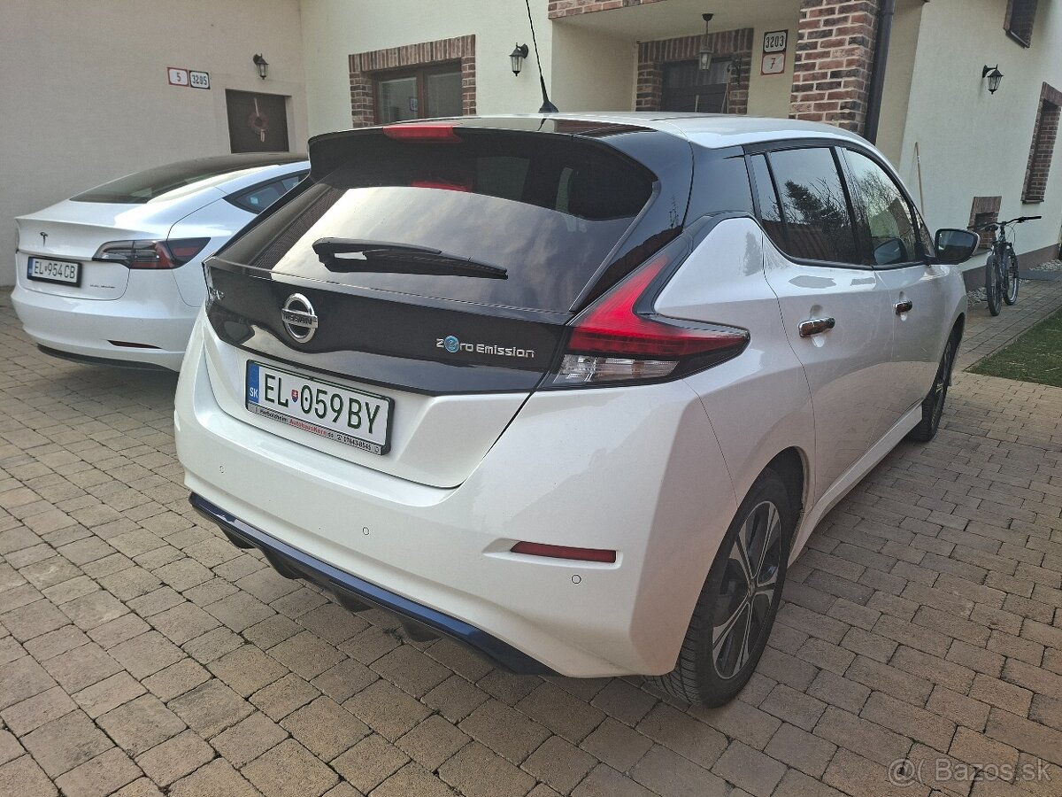 Predám Nissan Leaf 62 kWh batéria, 10/2020 - 3
