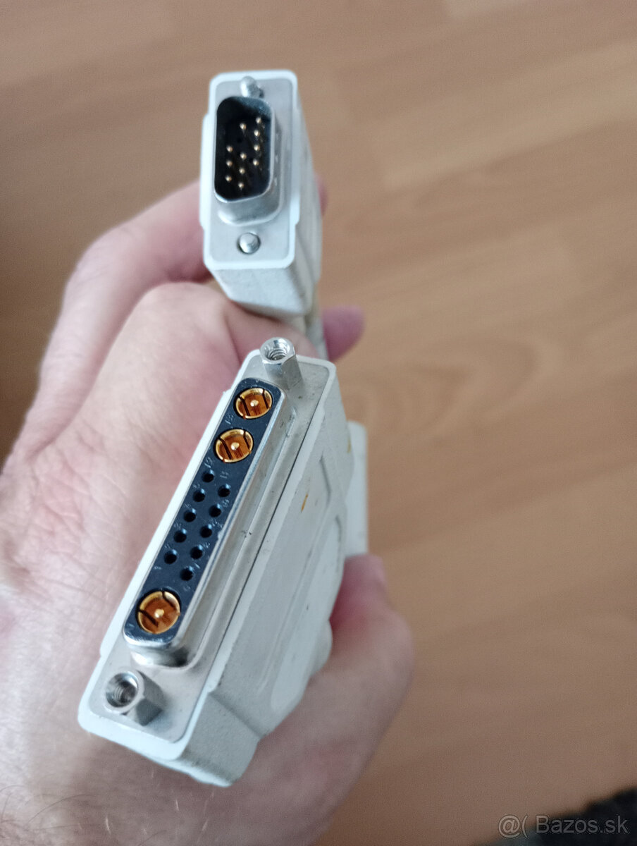 Predám garf. kartu AGP V9520-x/td/128m/ar + GeFORCE FX5200 - 3