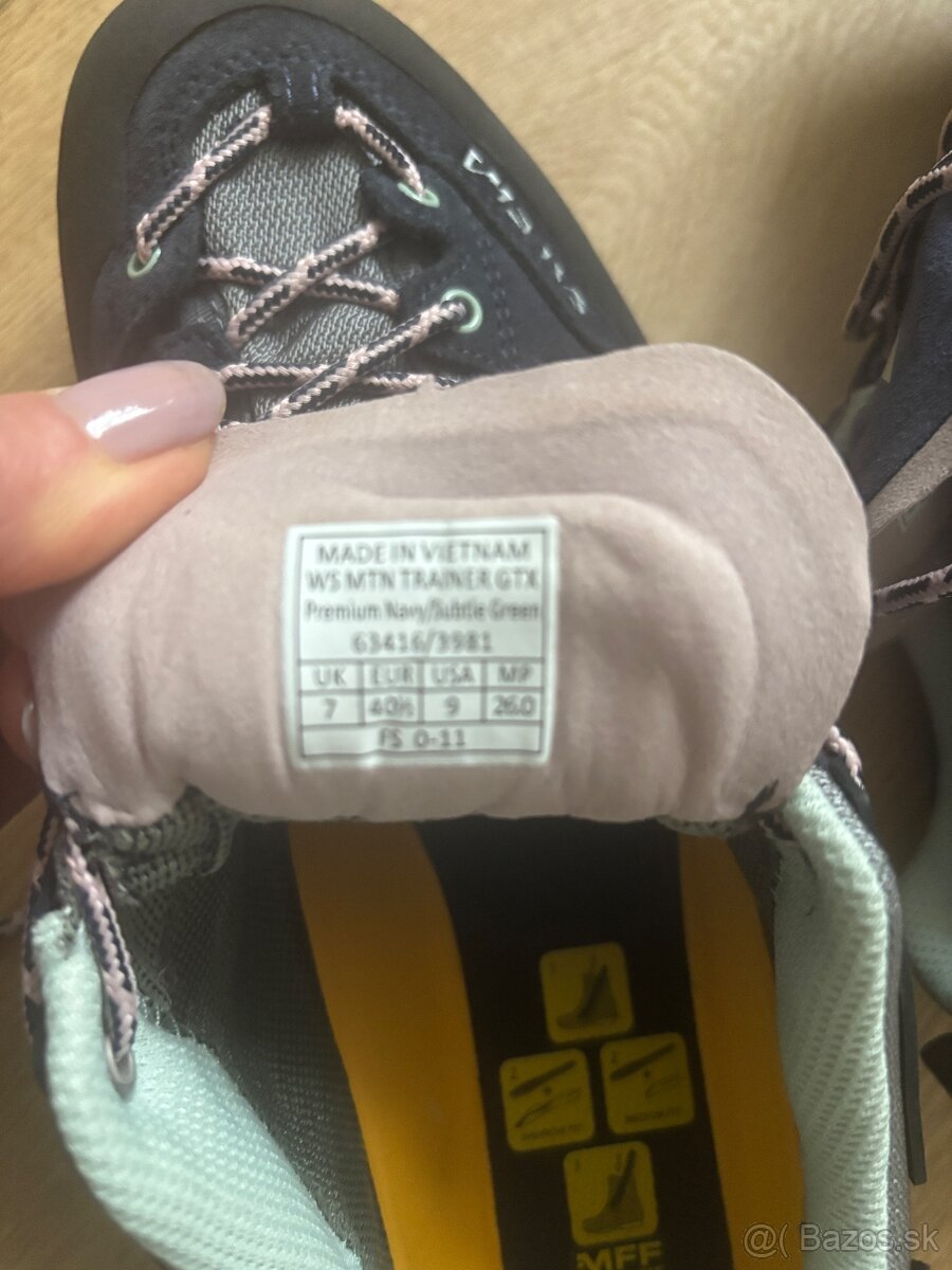 Dámske turisticke Salewa č 41 - 3