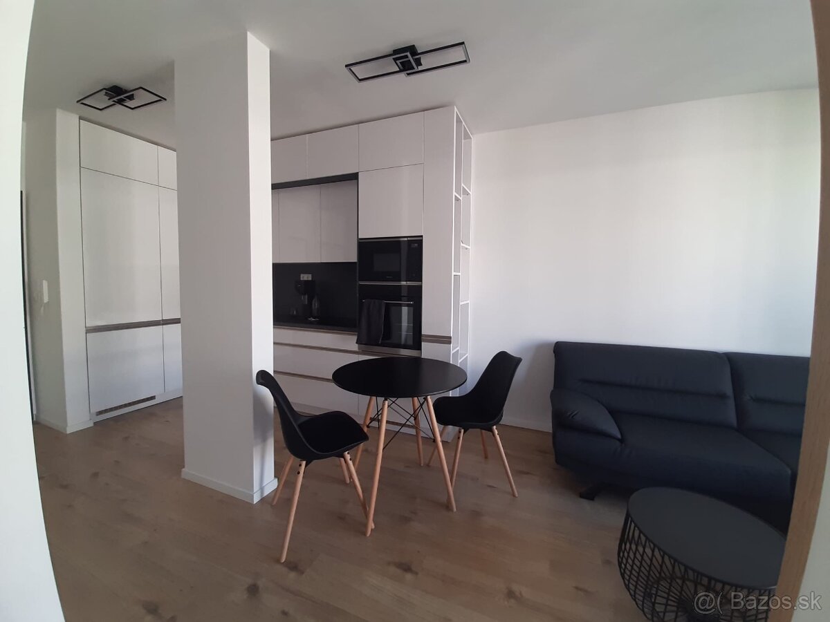 Prenajmem 1-izbový byt - 3