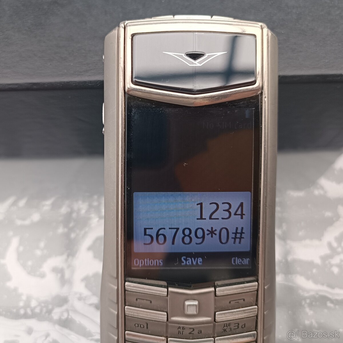 Vertu Ascent Ti – exkluzivní klenot mezi mobilními telefony - 3