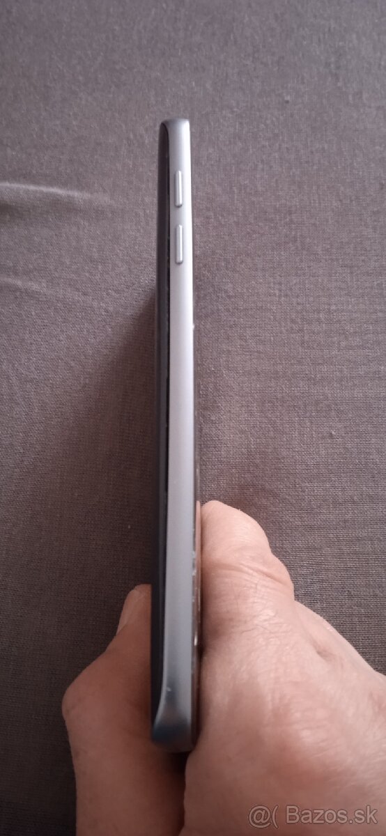 Predám Samsung Galaxy S7 3/32gb - 3