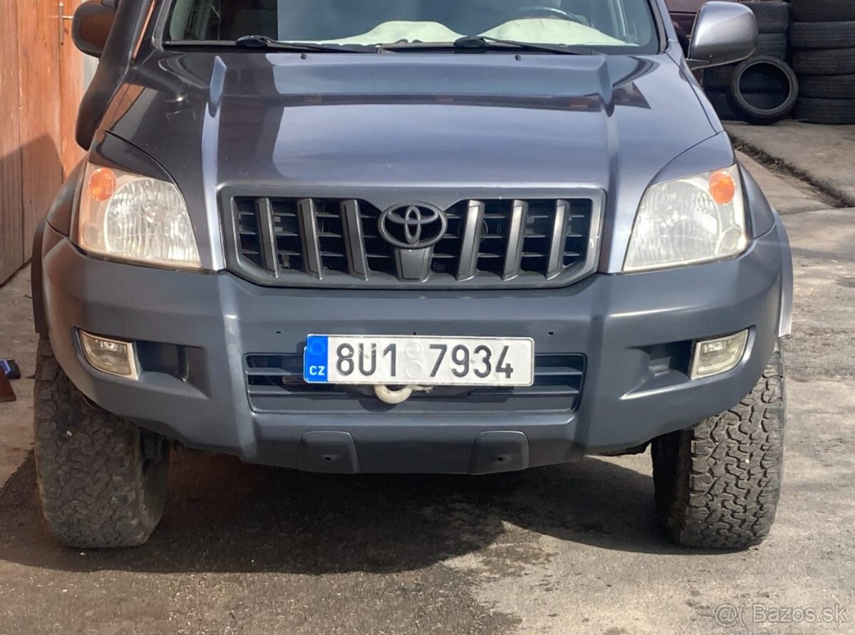 TOYOTA Land Cruiser 120 3.0d PRADO - 3