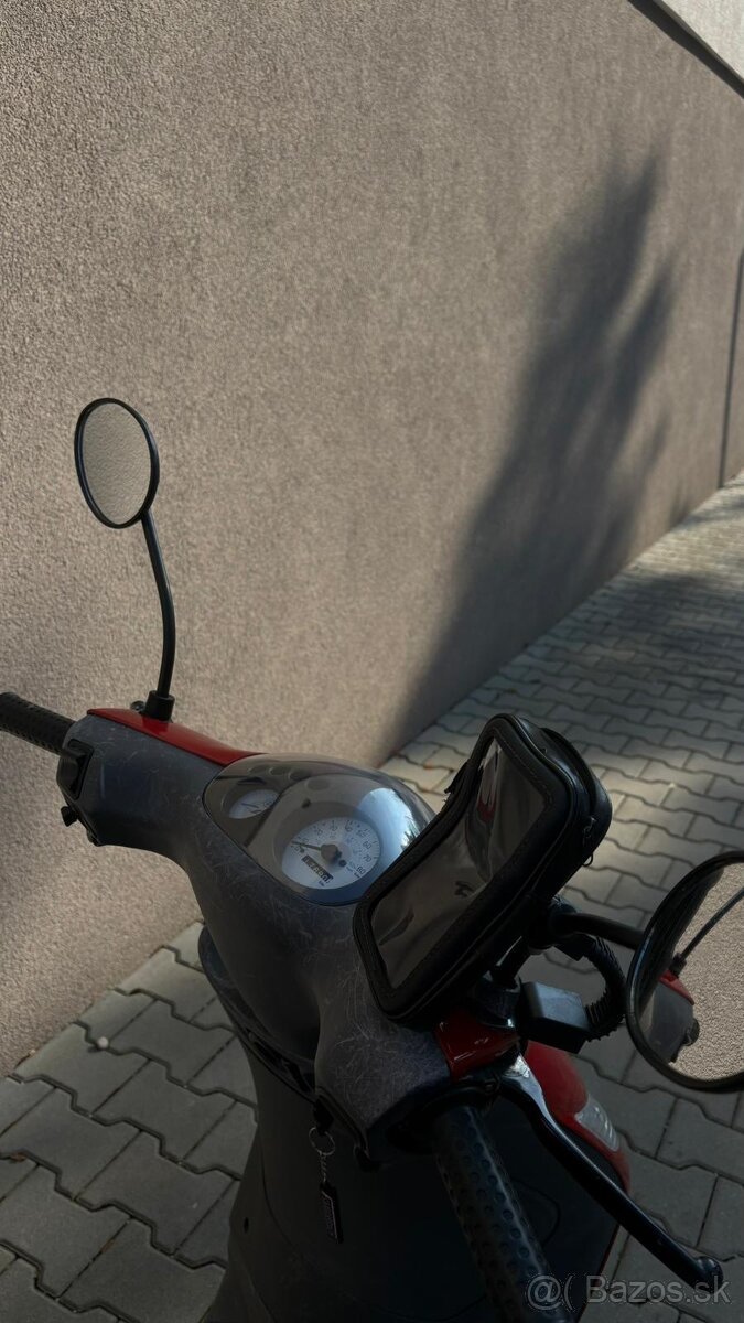 Piaggio Zip 50 4T - 3