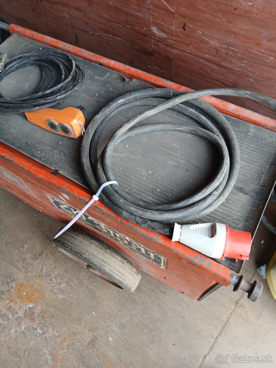 Zváračka ZU 315-11 - 3