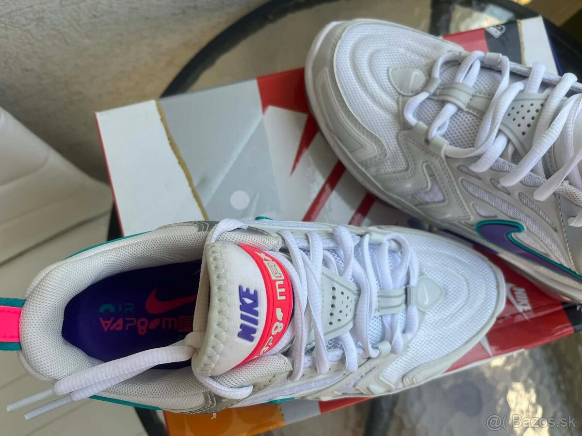 Nike Air Vapormax Evo - 3