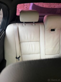 BMW e60 komfortne krémové sedačky - 3