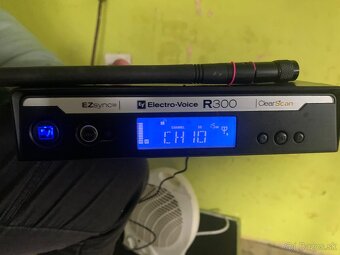 elektro voice - 3
