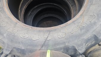 Pneumatiky 540/65 r38 - 3