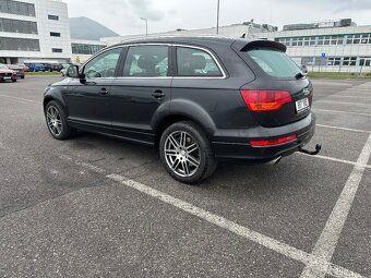 Audi Q7 - 3