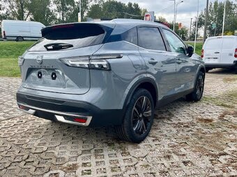 NOVÝ Nissan Qashqai 1.3 DIG-T MHEV X-Tronic Tekna+BOSE - 3