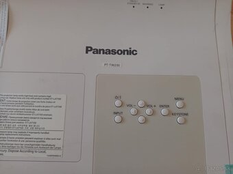 predám projektor panasonic - 3
