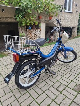 Moped Manet Korado - 3