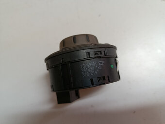 vypinac svetiel opel corsa d 13249401 20€ - 3