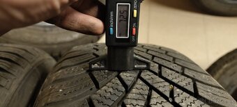 Zimné Bridgestone Blizzak 215/60 R16 99H - 3