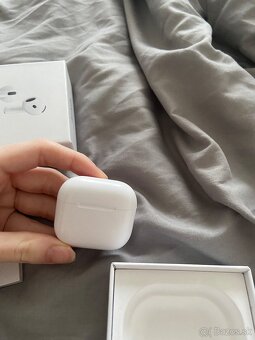 Airpods 4 - 3