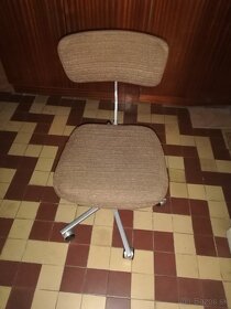Predám otočnú stoličku k PC - 3