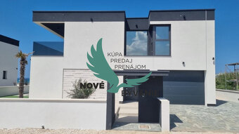 Luxusná novostavba vily s bazénom a nerušeným výhľadom na mo - 3