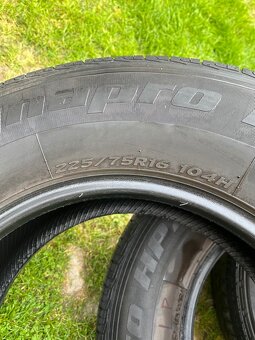 Darujem Pneu Hankook 225/75 r16 z Kia Sorento - 3