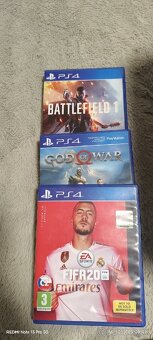 PS4 pro - 3
