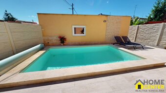 PREDAJ :  RODINNÝ DOM S BAZÉNOM, KOMÁRNO - 3