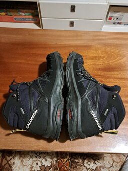 Topanky Salomon č. 44 - 3