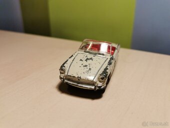 Dinky toys MG B - 3