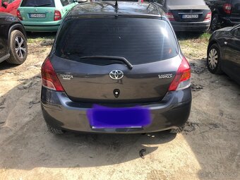 Toyota yaris - 3