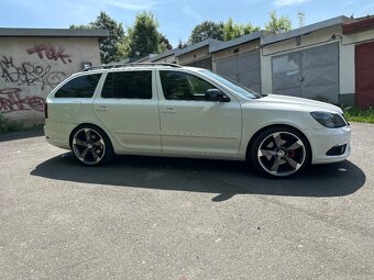 Škoda Octavia 2 RS 2.0 TSI 147kw - 3
