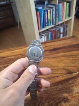 Casio - 3