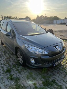 Peugeot 308 SW - 3