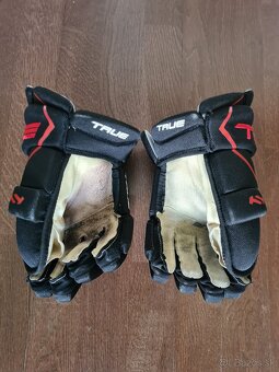Hokejové rukavice True Catalyst 5x3 13" - 3