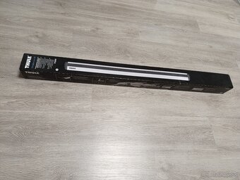 Predám strešný nosič Thule Vingbar evo 118cm komplet - 3