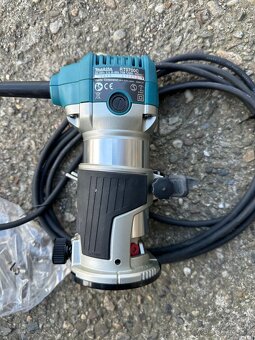 Makita RT0700CX2J - 3
