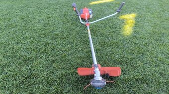 Krovinorez Husqvarna - 3