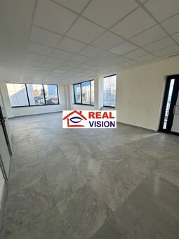 "PRENAJATÉ" Prenájom prízemie priestory novostavba pri MA - 3