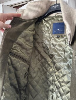 Tom Taylor bundička - 3