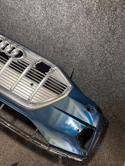 Nárazník + maska Audi E-tron - 3