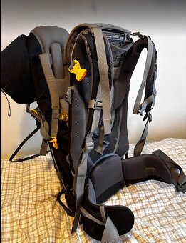 Turisticky nosic Deuter - 3