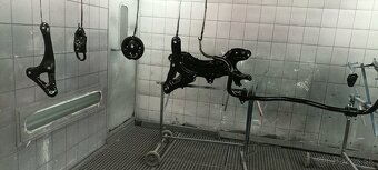 Toyota corolla verso 2007 2.2 d-4d 130kw 7miestne - 3