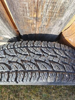 Vranik 4x 205/70 R15 - 3