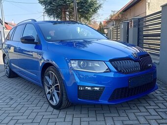 Škoda Octavia Combi 2.0TSI RS 220PS Manuál - 3