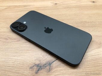 Apple iPhone 16 Plus 128Gb - 3