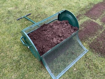 Nivelacne hrable prenajom - 3